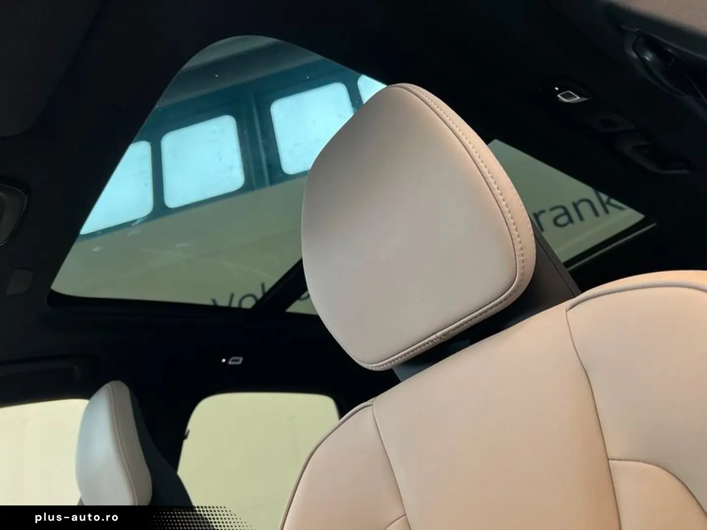 VOLVO XC60 T6 AWD Plug-in Hybrid Plus-Bright Neues-Mod