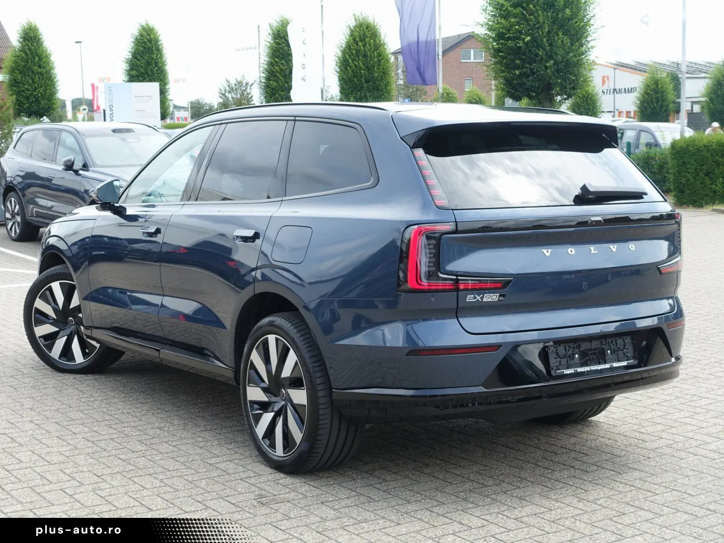 VOLVO EX90 Executiv Edition Twin Motor 7 Sitze 360 Cam
