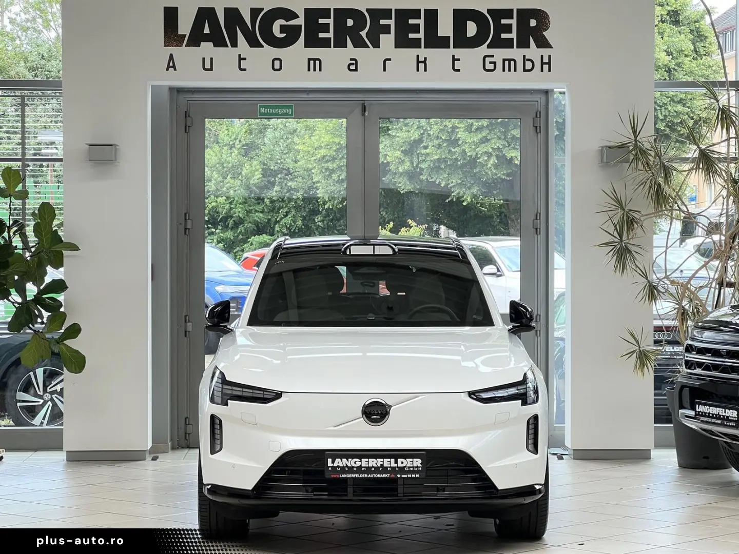 VOLVO EX90 Twin Perf AWD Ultra 7-Si 111kWh 360 B&W AHK