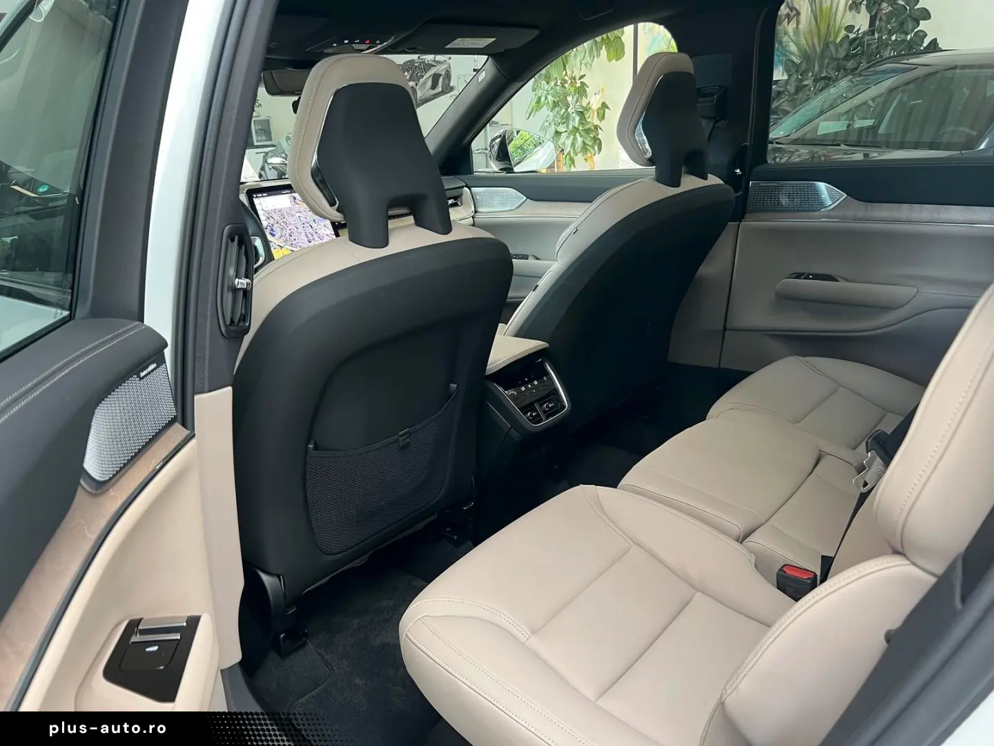 VOLVO EX90 Twin Perf AWD Ultra 7-Si 111kWh 360 B&W AHK