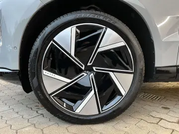VOLVO EX90 Ultra Pure Electric AWD Twin Motor 7-Sitzer