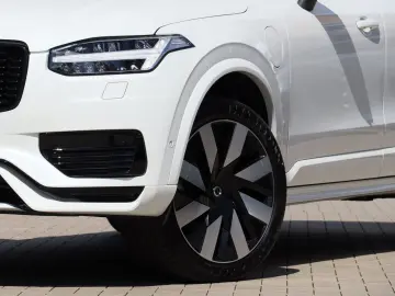VOLVO XC90 T8 AWD Plug-In Hybrid Ultra Dark #360 Googl