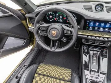Porsche 911 992 Spirit 70 PCCB PDCC LIFT Burmest FullPPF