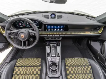 Porsche 911 992 Spirit 70 PCCB PDCC LIFT Burmest FullPPF