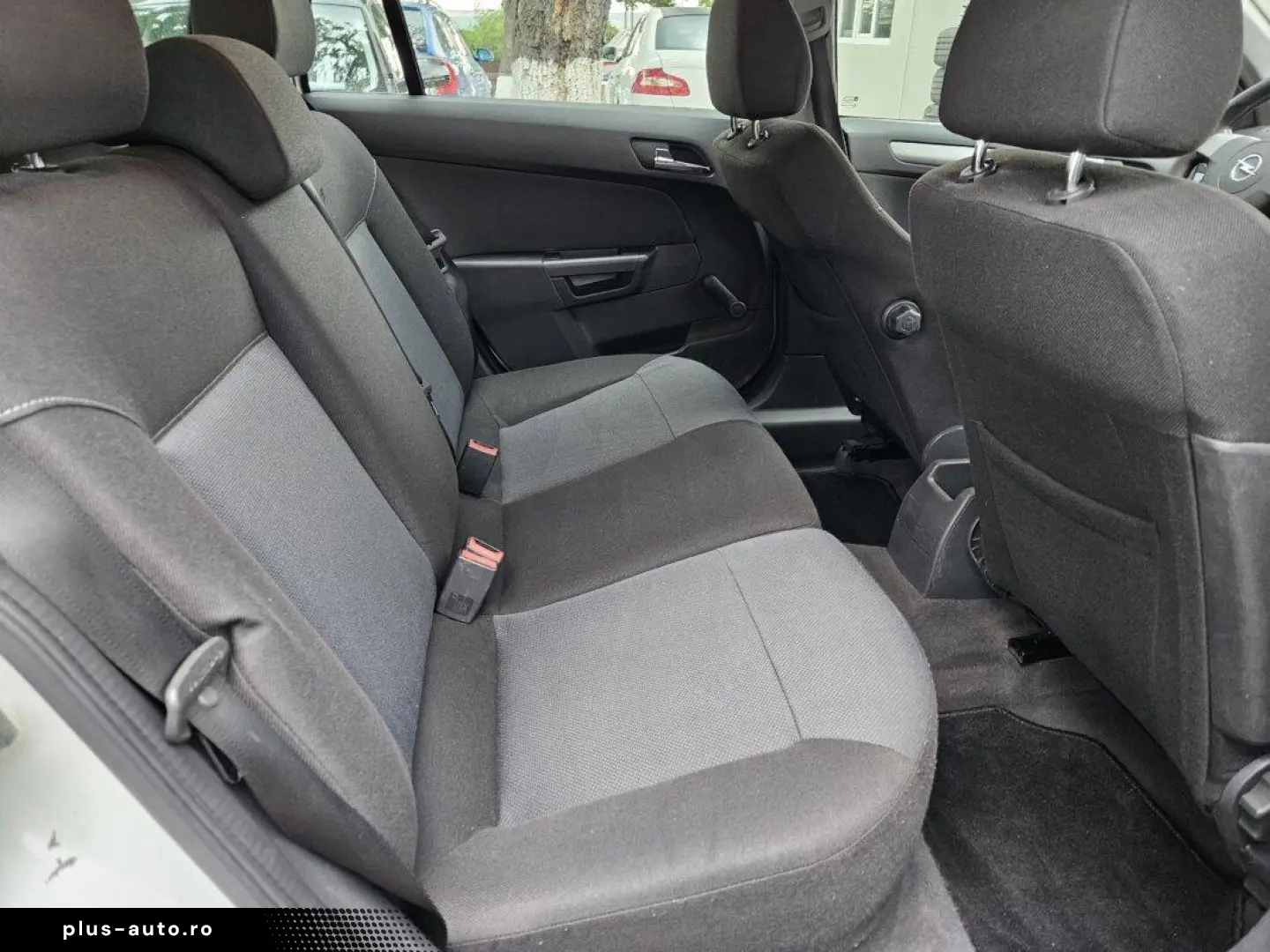 Opel Astra 2004