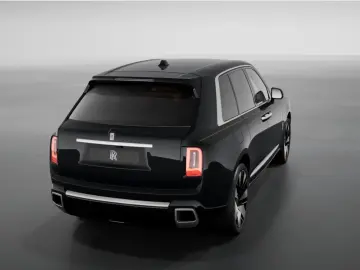 Rolls-Royce Cullinan Series II  Prod. 26  TV Shooting Star