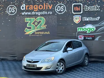 Opel Astra 2011