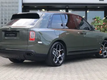 ROLLS ROYCE Cullinan BLACK BADGE 6.75 V12 Fu-Shion   Sterren