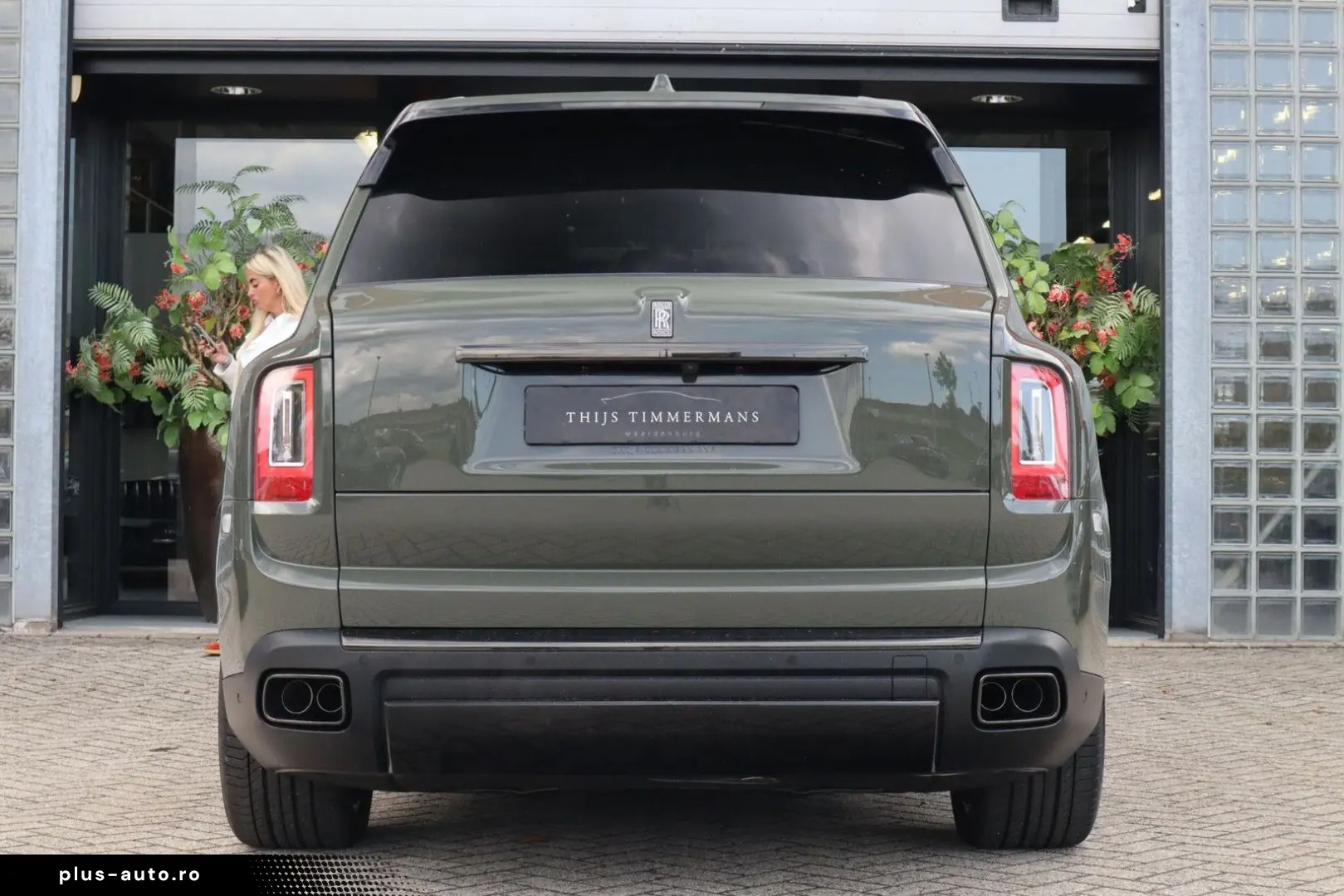 ROLLS ROYCE Cullinan BLACK BADGE 6.75 V12 Fu-Shion   Sterren