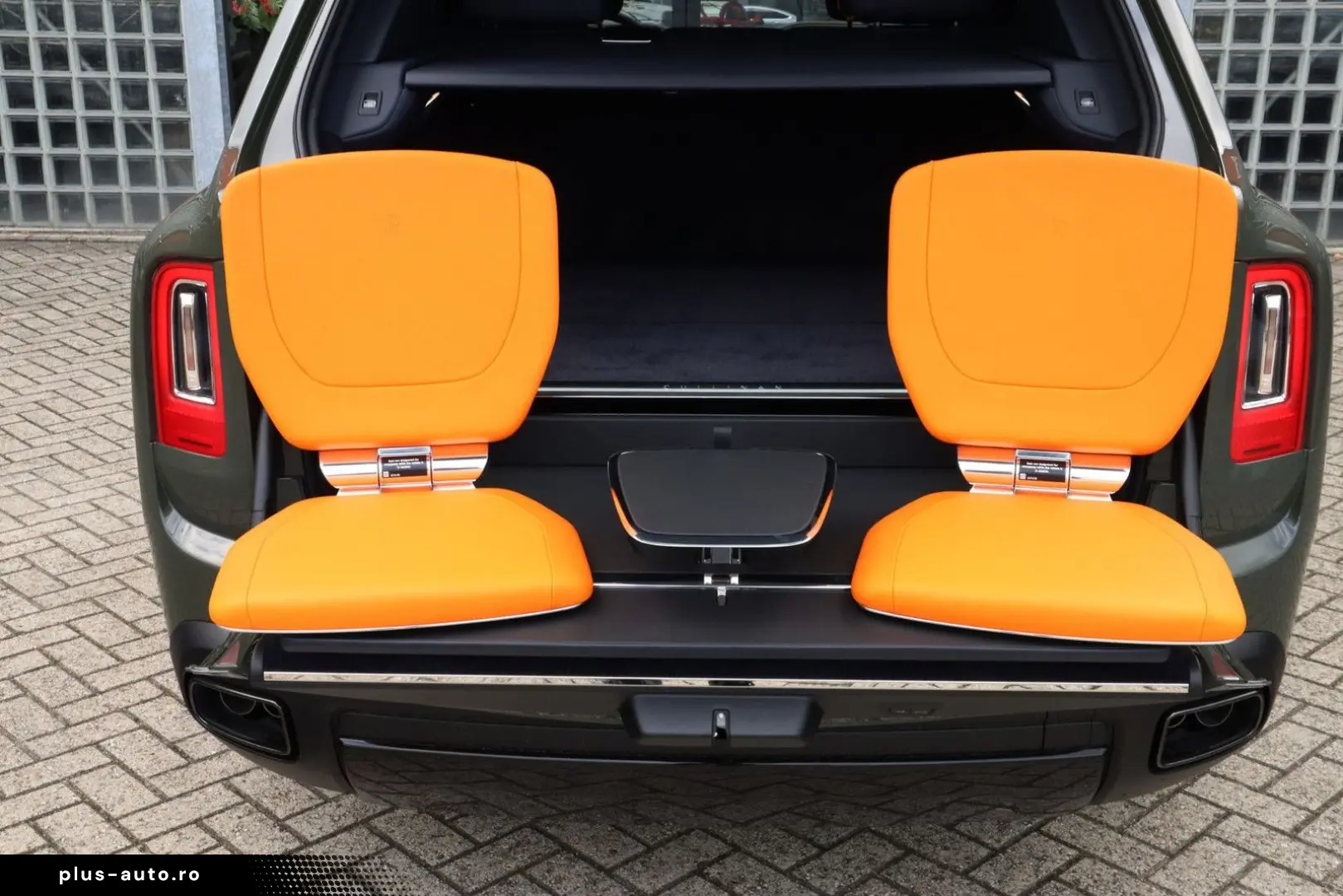 ROLLS ROYCE Cullinan BLACK BADGE 6.75 V12 Fu-Shion   Sterren