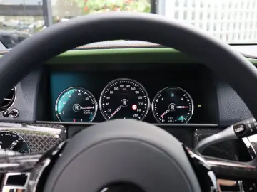 ROLLS ROYCE Cullinan BLACK BADGE 6.75 V12 Fu-Shion   Sterren