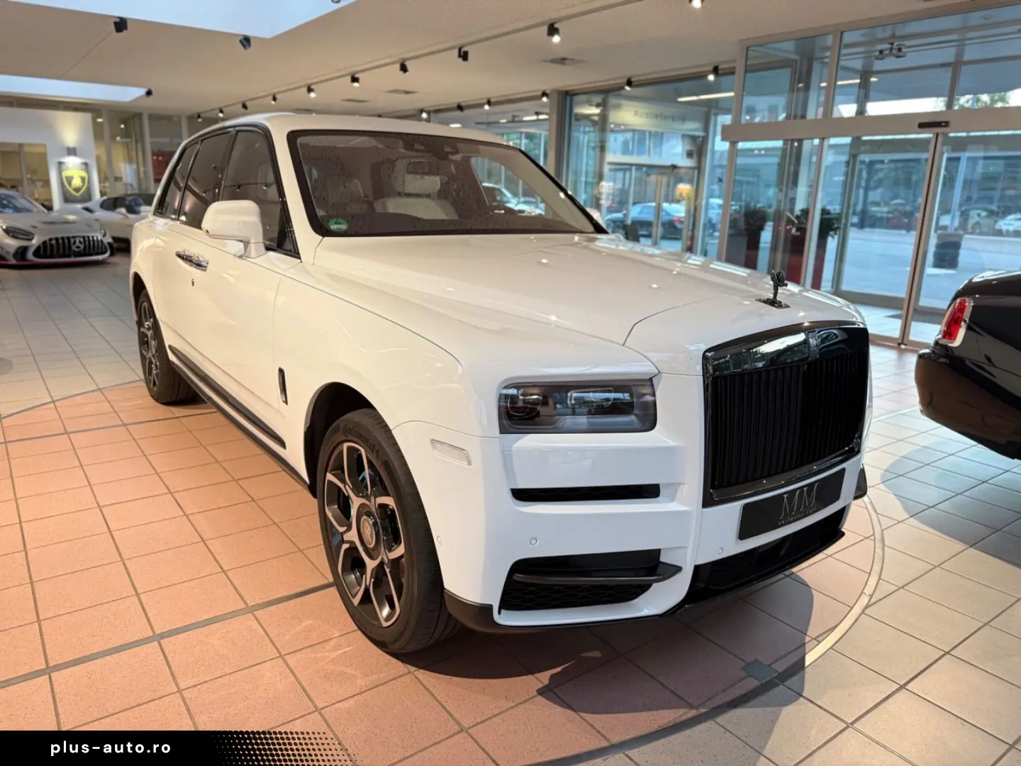 ROLLS ROYCE Cullinan Black Badge THEATRE STARS REFRIGERANT