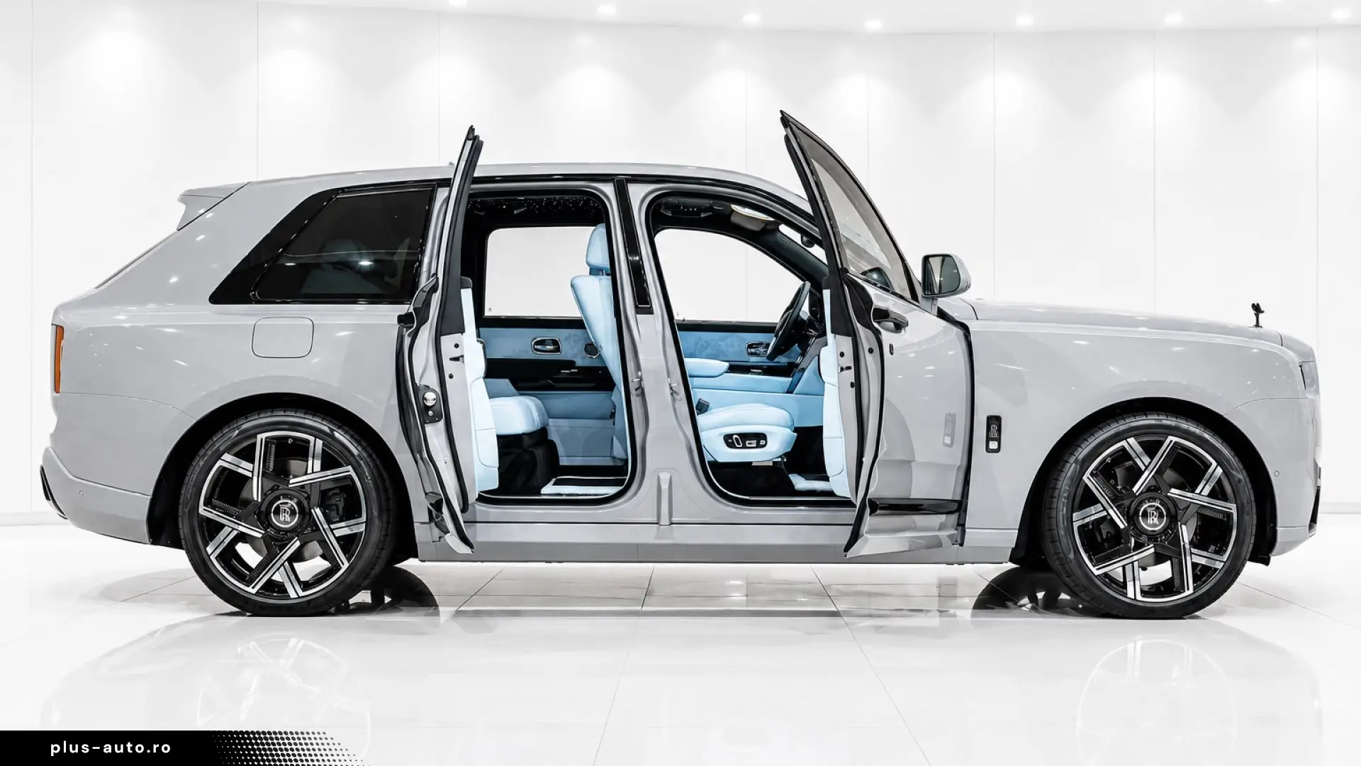 Rolls-Royce CULLINAN SERIES II BLACK BADGE