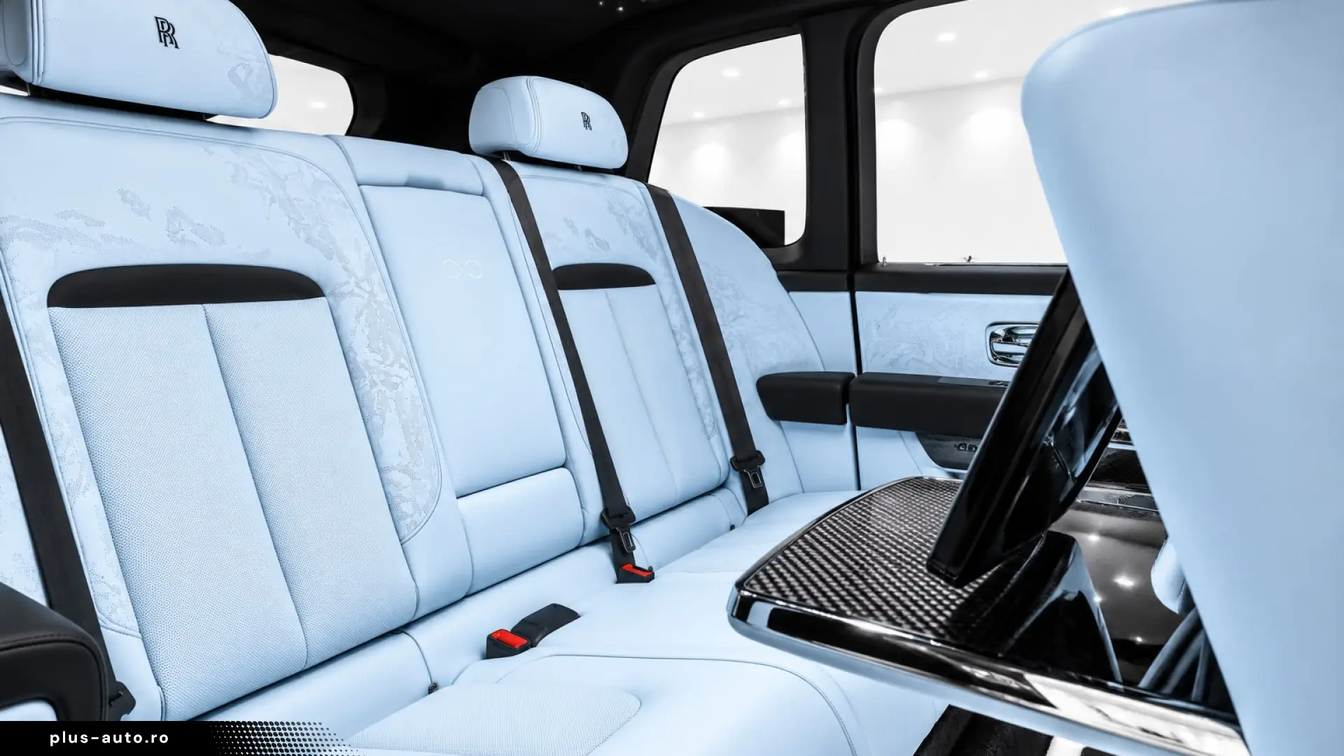 Rolls-Royce CULLINAN SERIES II BLACK BADGE