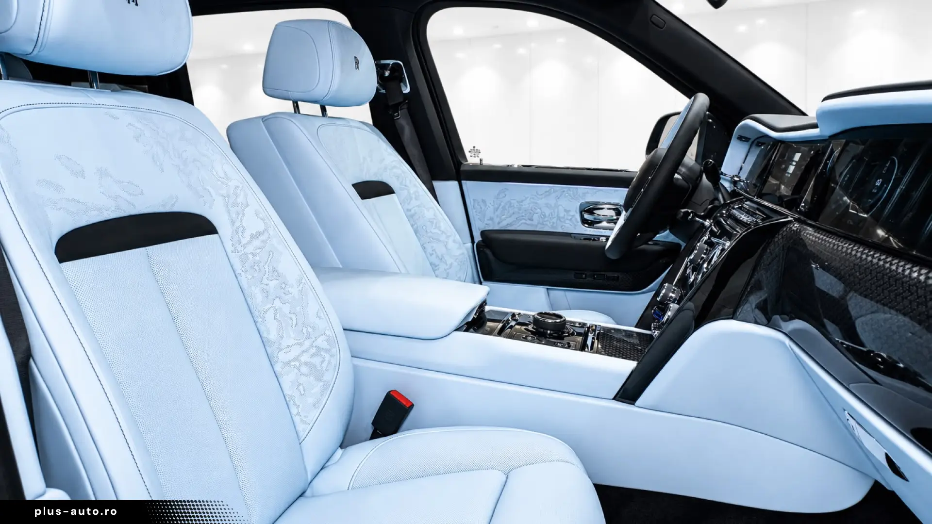Rolls-Royce CULLINAN SERIES II BLACK BADGE