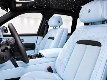 Rolls-Royce CULLINAN SERIES II BLACK BADGE