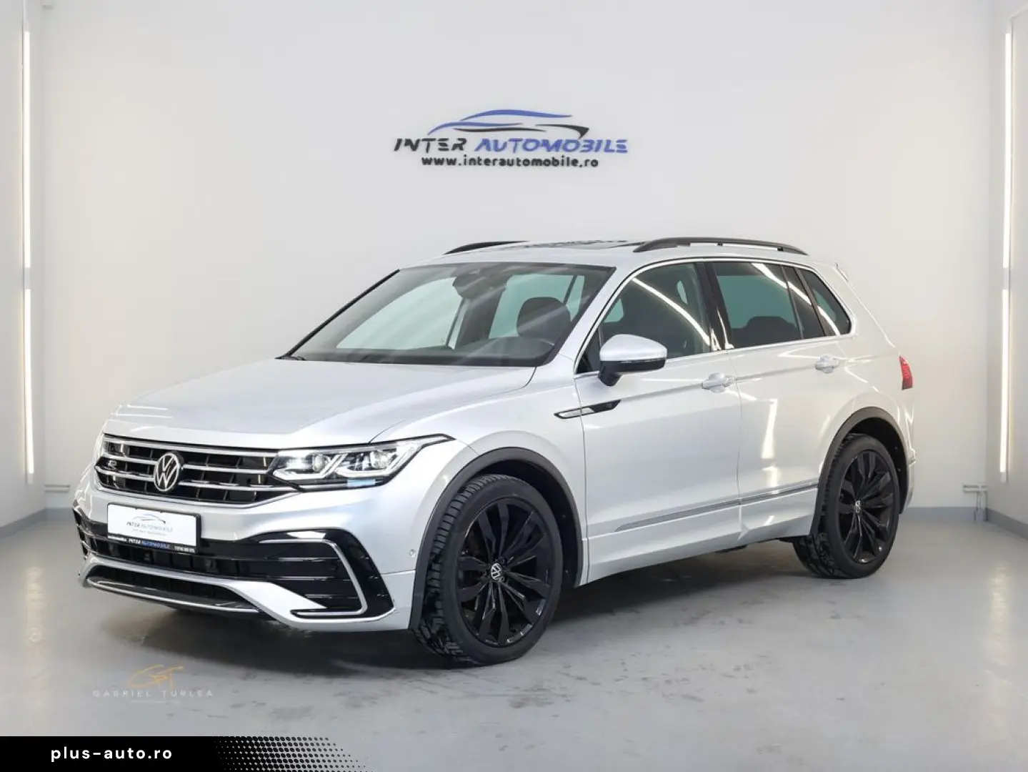 Volkswagen Tiguan R-Line 2.0TDI DSG