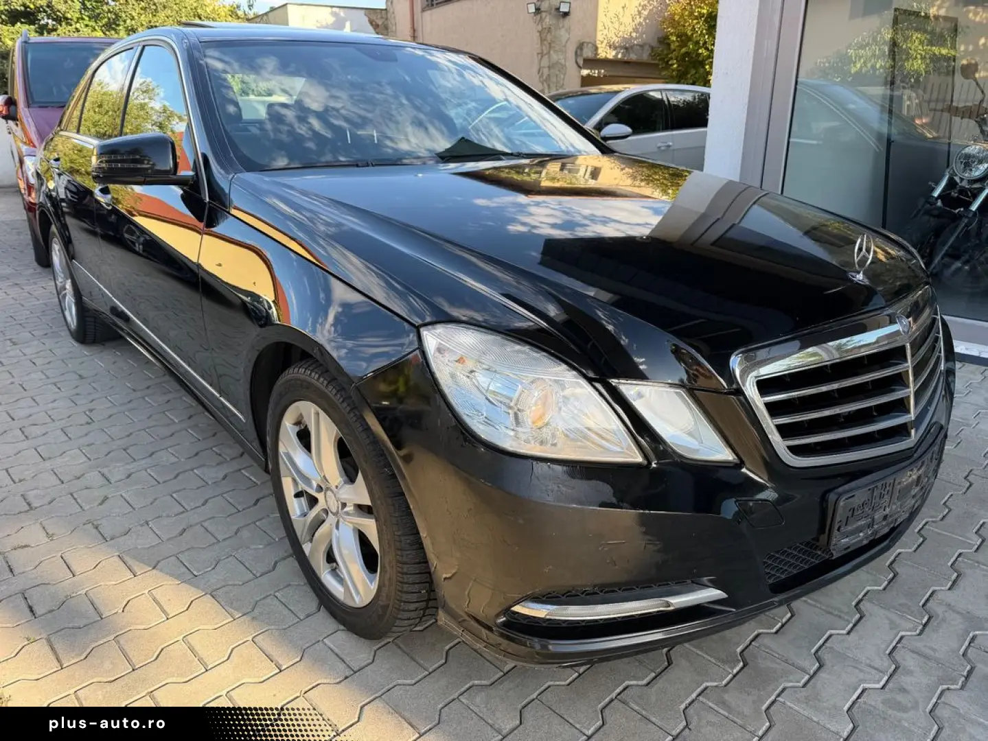 Mercedes-Benz E