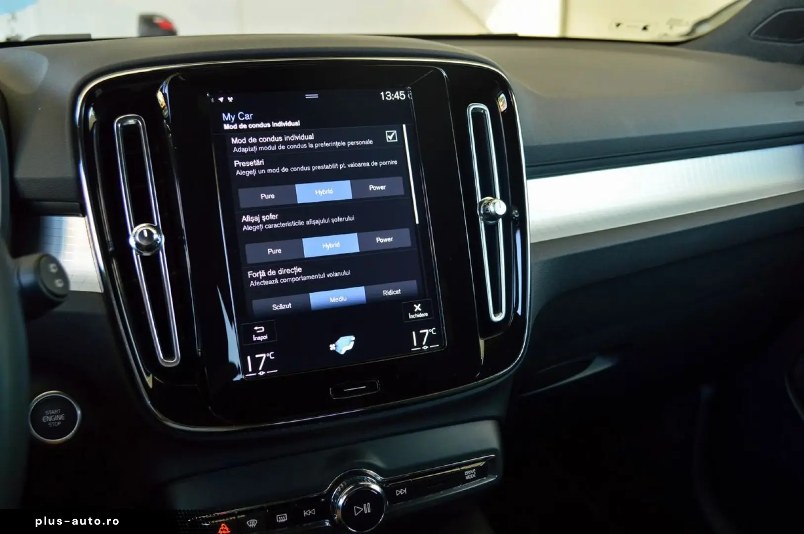 2022 Volvo XC-40 T4 Recharge Plug-in Hybrid Plus Dark   Rate