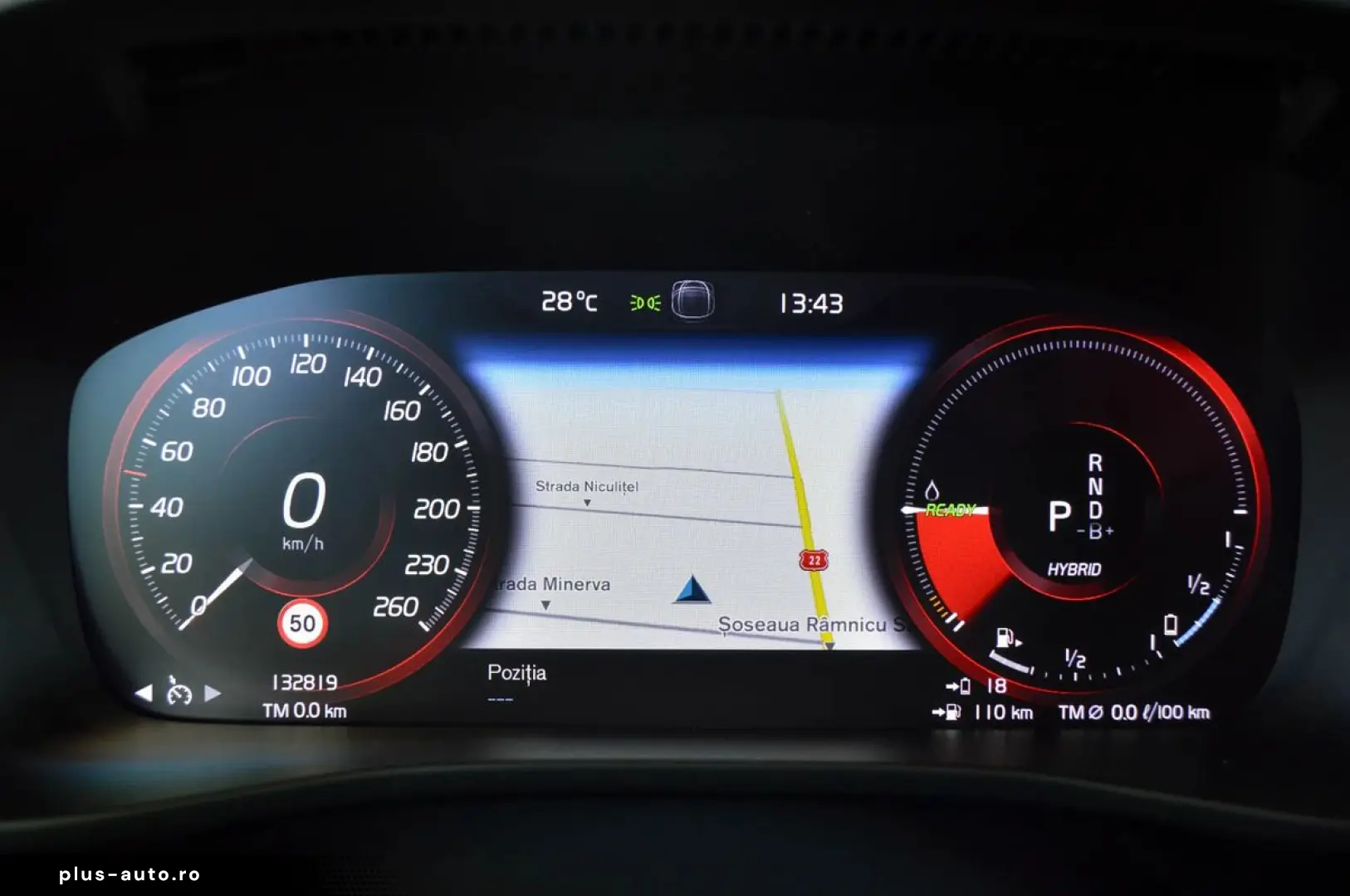 2022 Volvo XC-40 T4 Recharge Plug-in Hybrid Plus Dark   Rate