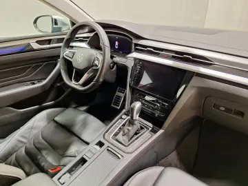 VW Arteon 1.4 TSI Elegance eHybrid Matrix HuD LED