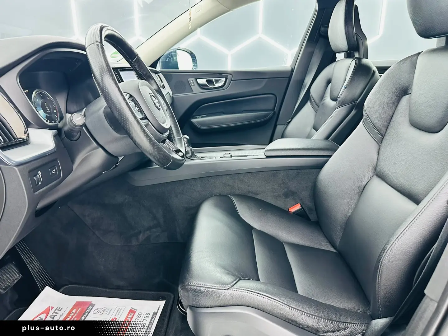 VOLVO XC60 2018 2.0D E6 4X4 Garantie 12 Luni Rate Avans 0 Do