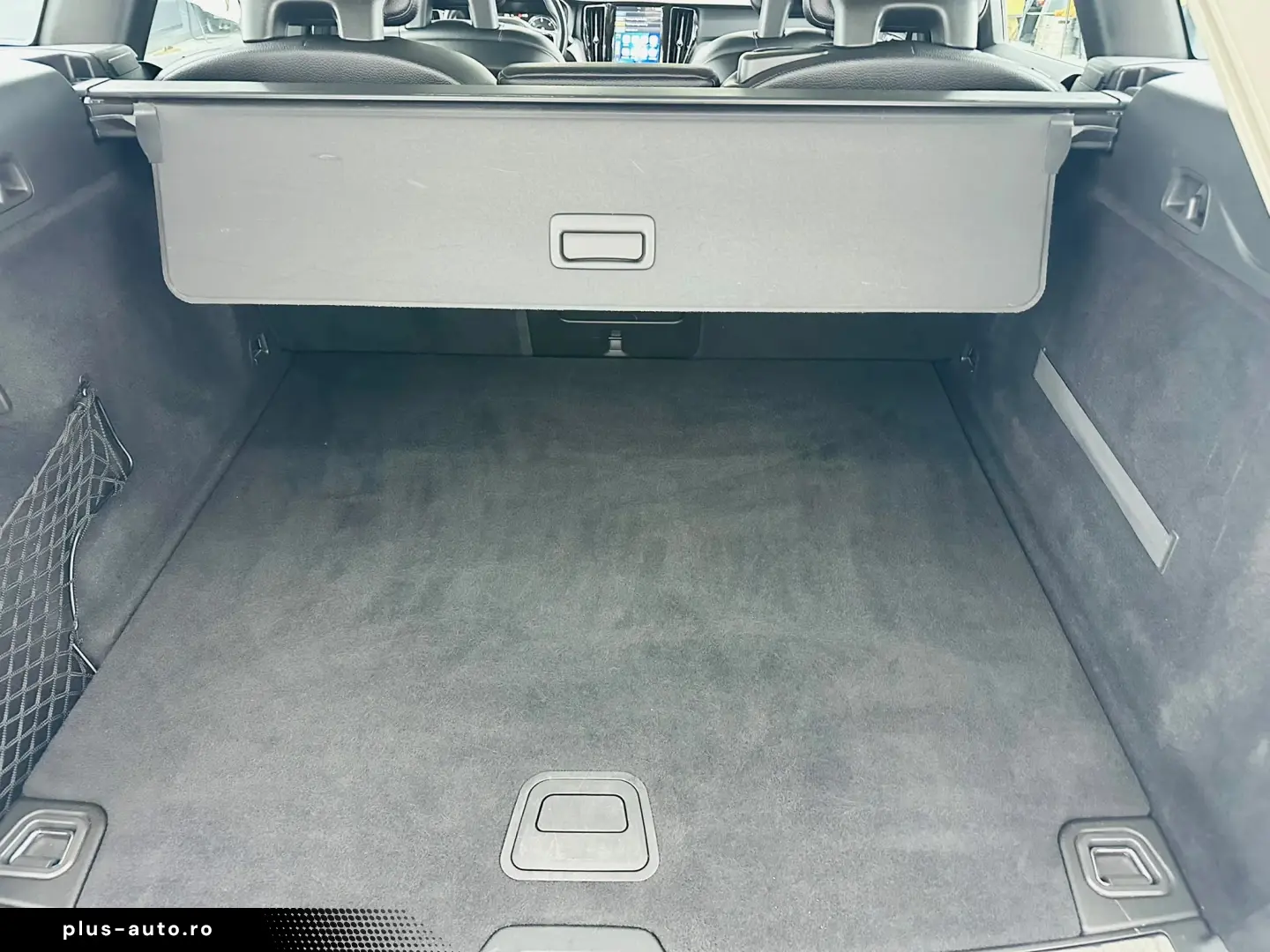 VOLVO XC60 2018 2.0D E6 4X4 Garantie 12 Luni Rate Avans 0 Do