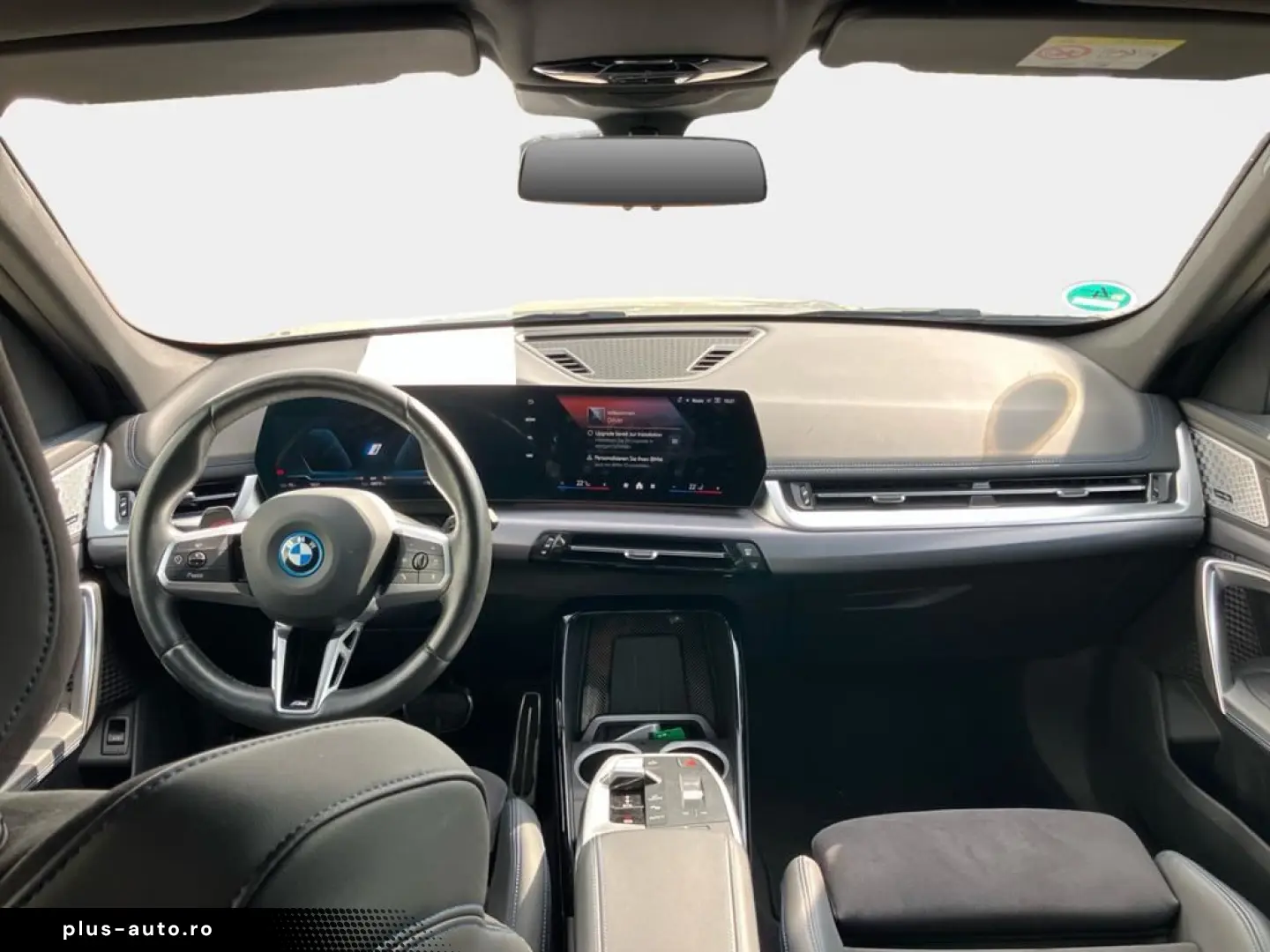 BMW iX1 eDrive20 M Sport AHK ACC H K Memory SHZ