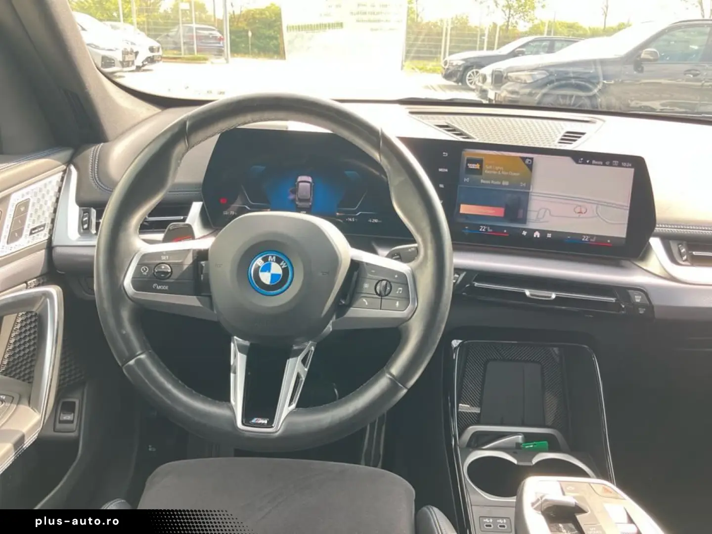 BMW iX1 eDrive20 M Sport AHK ACC H K Memory SHZ