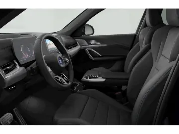 BMW iX1 eDrive20 HUD 360  LED ACC NAVI H K KAMERA
