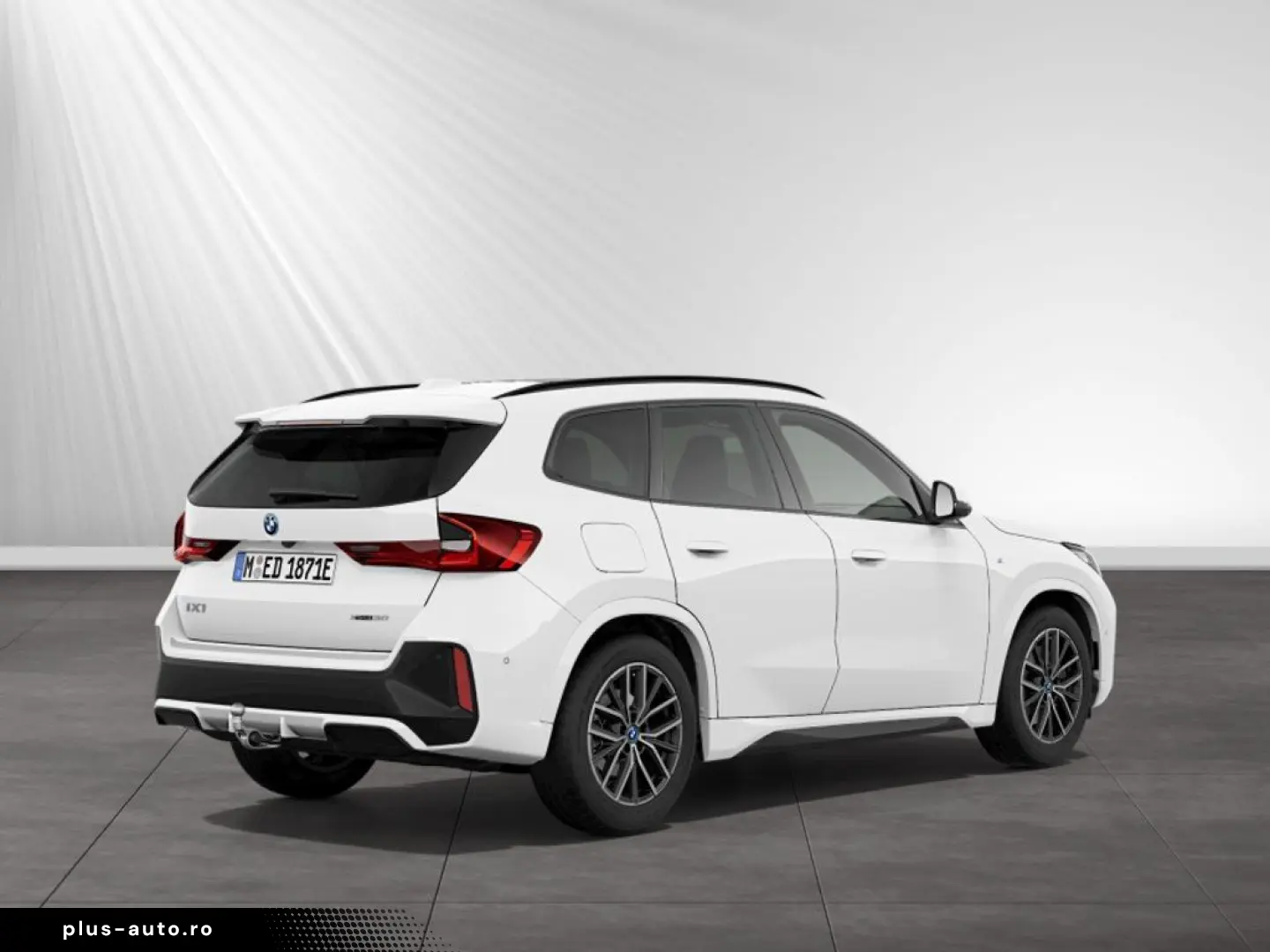 BMW iX1 xDrive30 M Sport AHK Pano Head-Up H K
