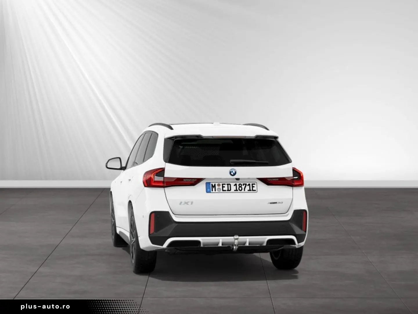 BMW iX1 xDrive30 M Sport AHK Pano Head-Up H K