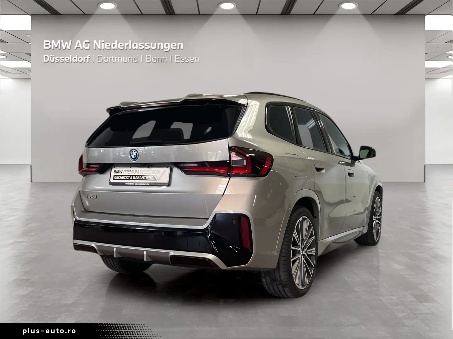 BMW iX1 xDrive30 M Sport AHK Driv.Assist.Prof LED