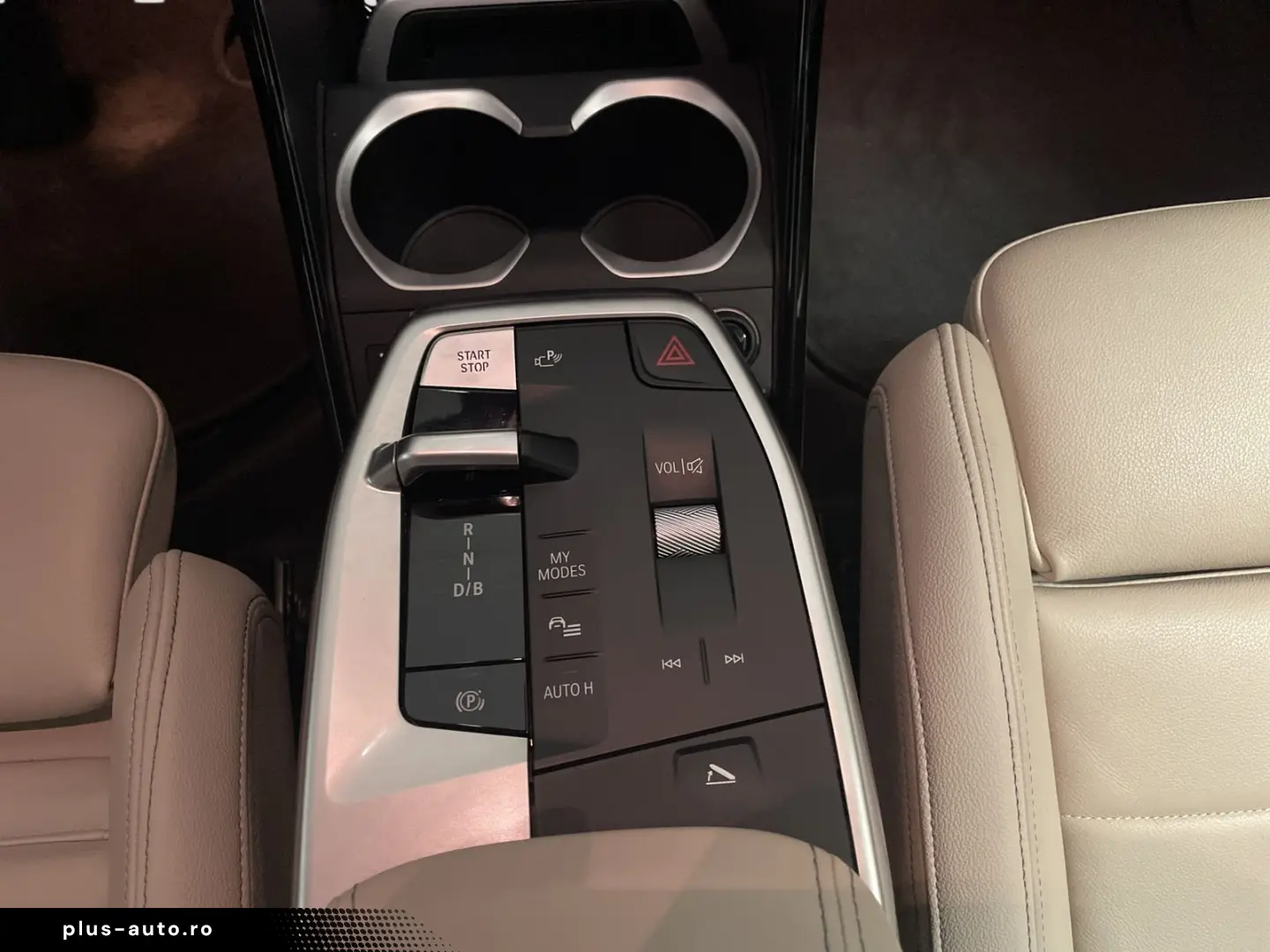 BMW iX1 xDrive30 M Sport AHK Driv.Assist.Prof LED