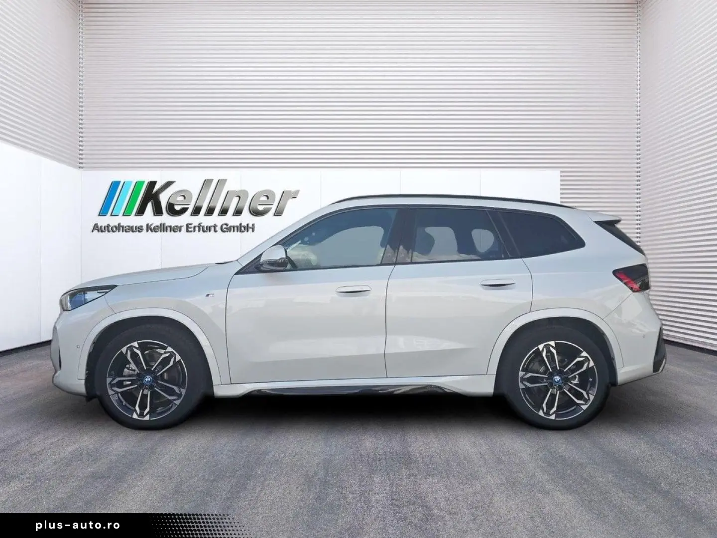 BMW iX1  xDr. 30 M-Sport AHK Harman&Kardon Head-Up 3