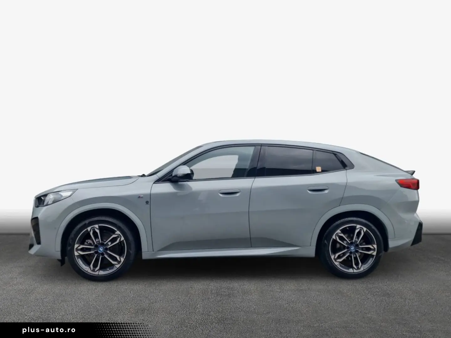 BMW iX2 xDrive30 xDrive M Sport  HUD