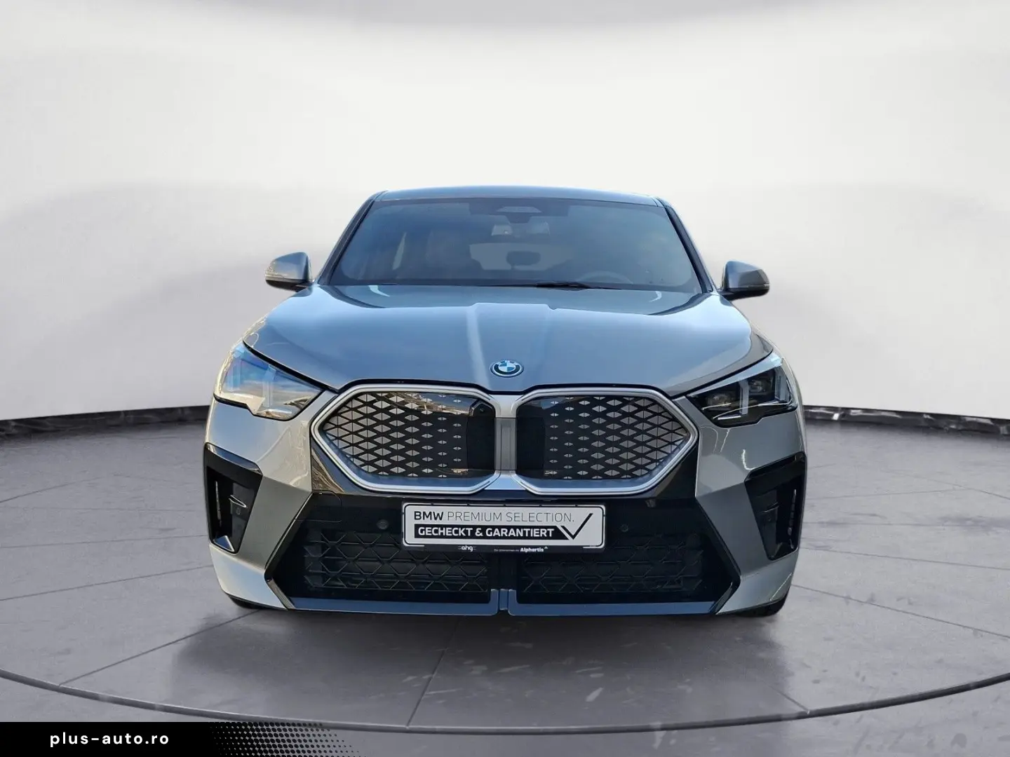 BMW iX2 xDrive30 M Sport iconic Glow Akustikglas 20'