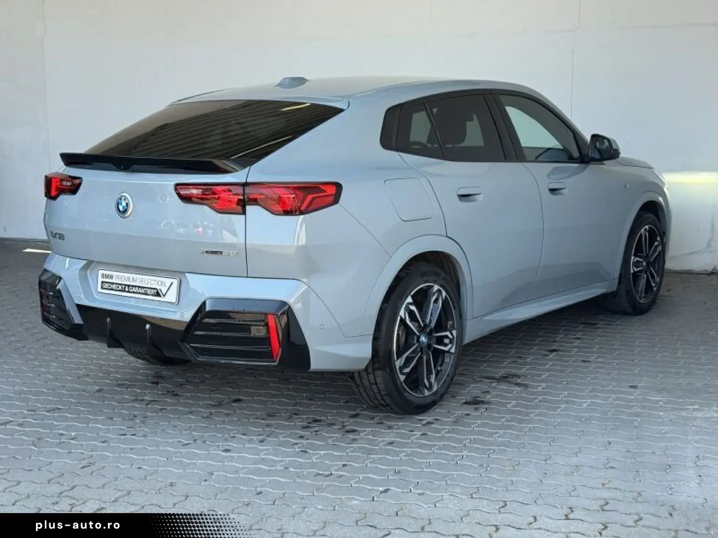 BMW iX2 xDrive30 M Sport Navi.LED.HuD.ACC.360 .KomfZ