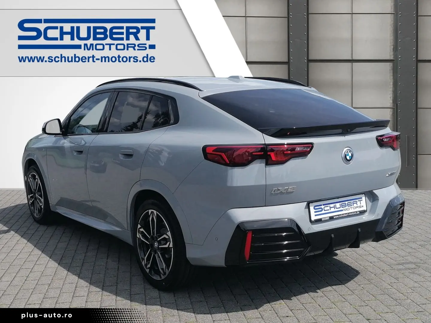 BMW iX2 xDrive30 M SPORT ICONIC GLOW H K 360GRAD MEM