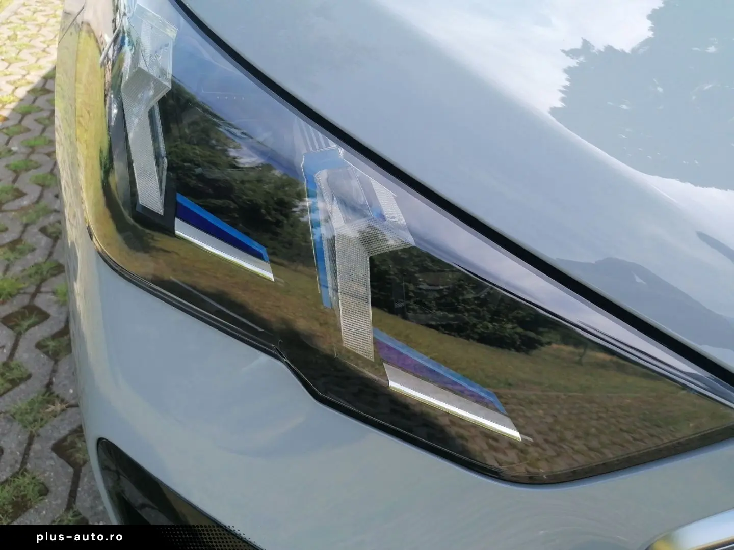 BMW iX2 xDrive30 M SPORT ICONIC GLOW H K 360GRAD MEM