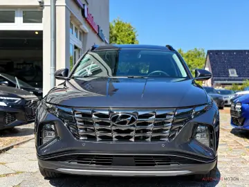 HYUNDAI Tucson Mild-Hybrid 4WD Pano Navi Kamera LED Appl