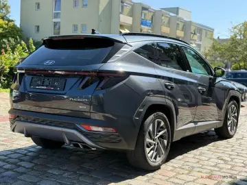 HYUNDAI Tucson Mild-Hybrid 4WD Pano Navi Kamera LED Appl