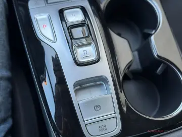 HYUNDAI Tucson Mild-Hybrid 4WD Pano Navi Kamera LED Appl