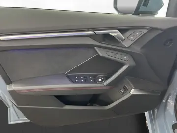 AUDI RS3 Limousine 2.5 TFSI Quattro Matrix 360Camera Pano