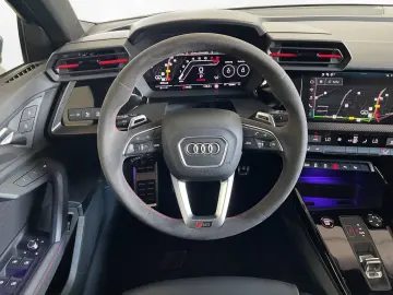 AUDI RS3 Limousine 2.5 TFSI Quattro Matrix 360Camera Pano