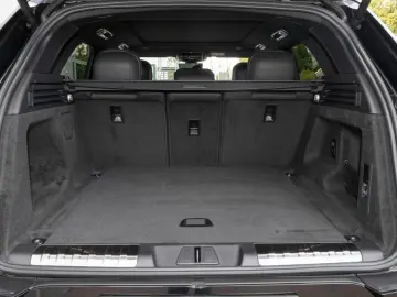 LAND ROVER Range Rover Sport P460e Hybrid Dynamic HSE