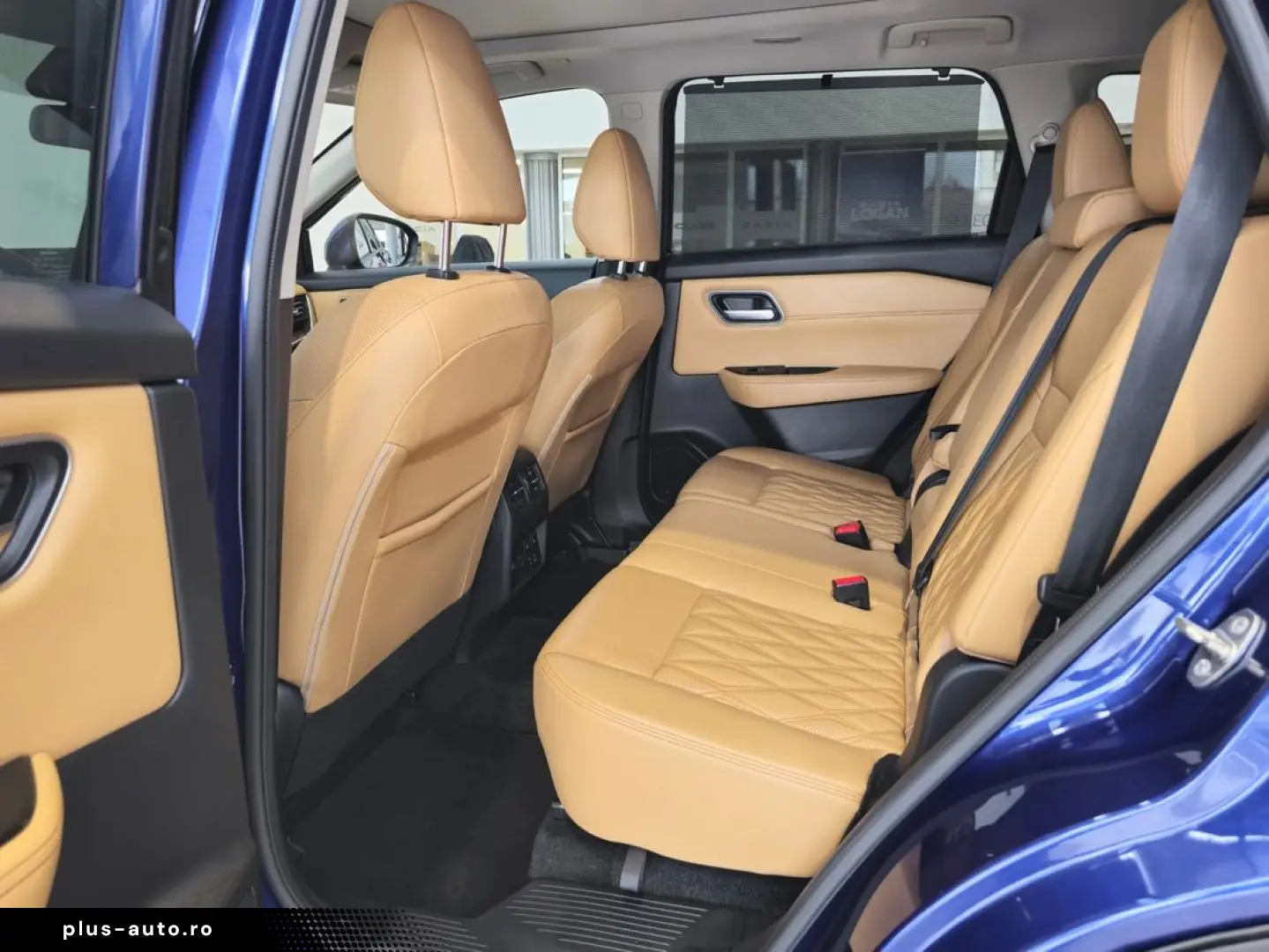 Nissan X-Trail e4force 214 cp
