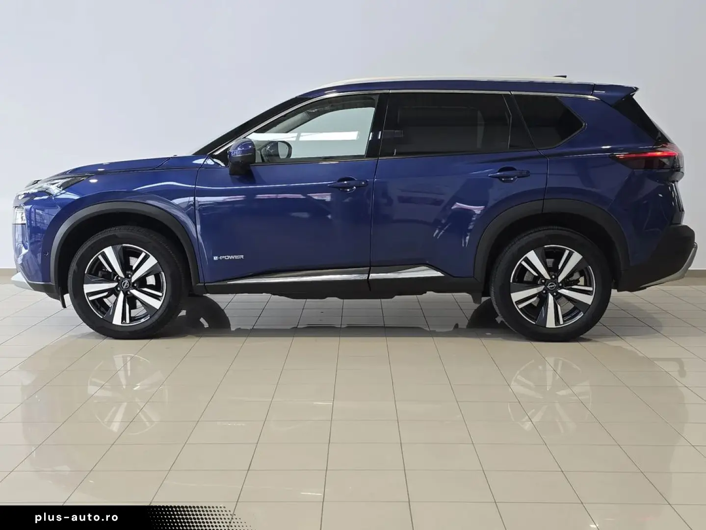 Nissan X-Trail e4force 214 cp