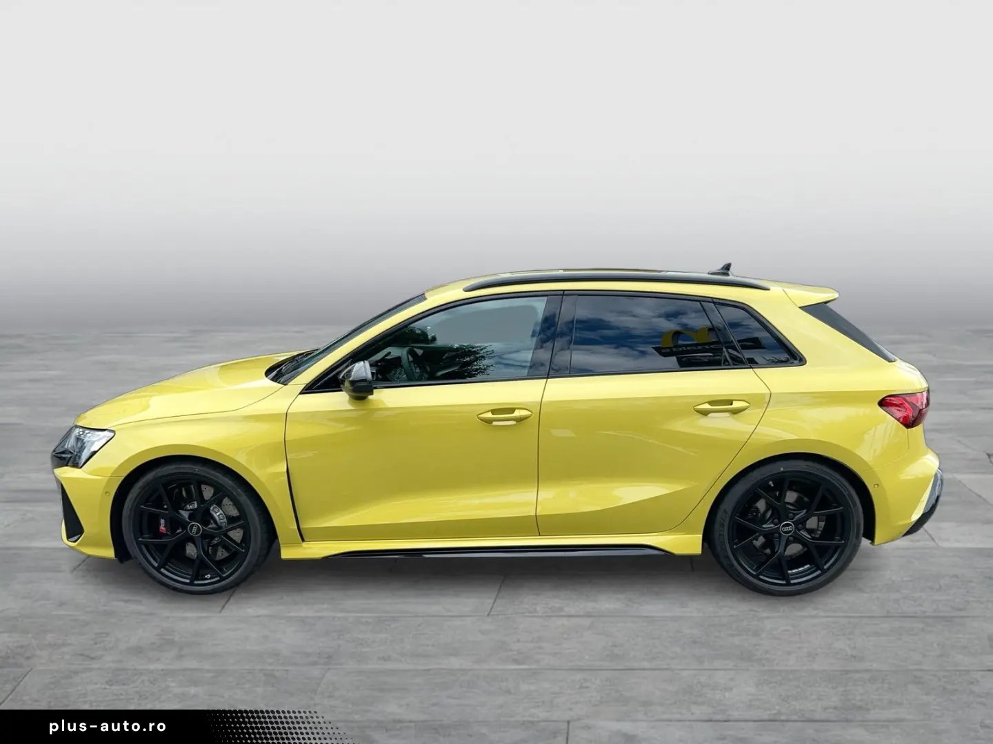 AUDI RS3 2025 — imagine 2