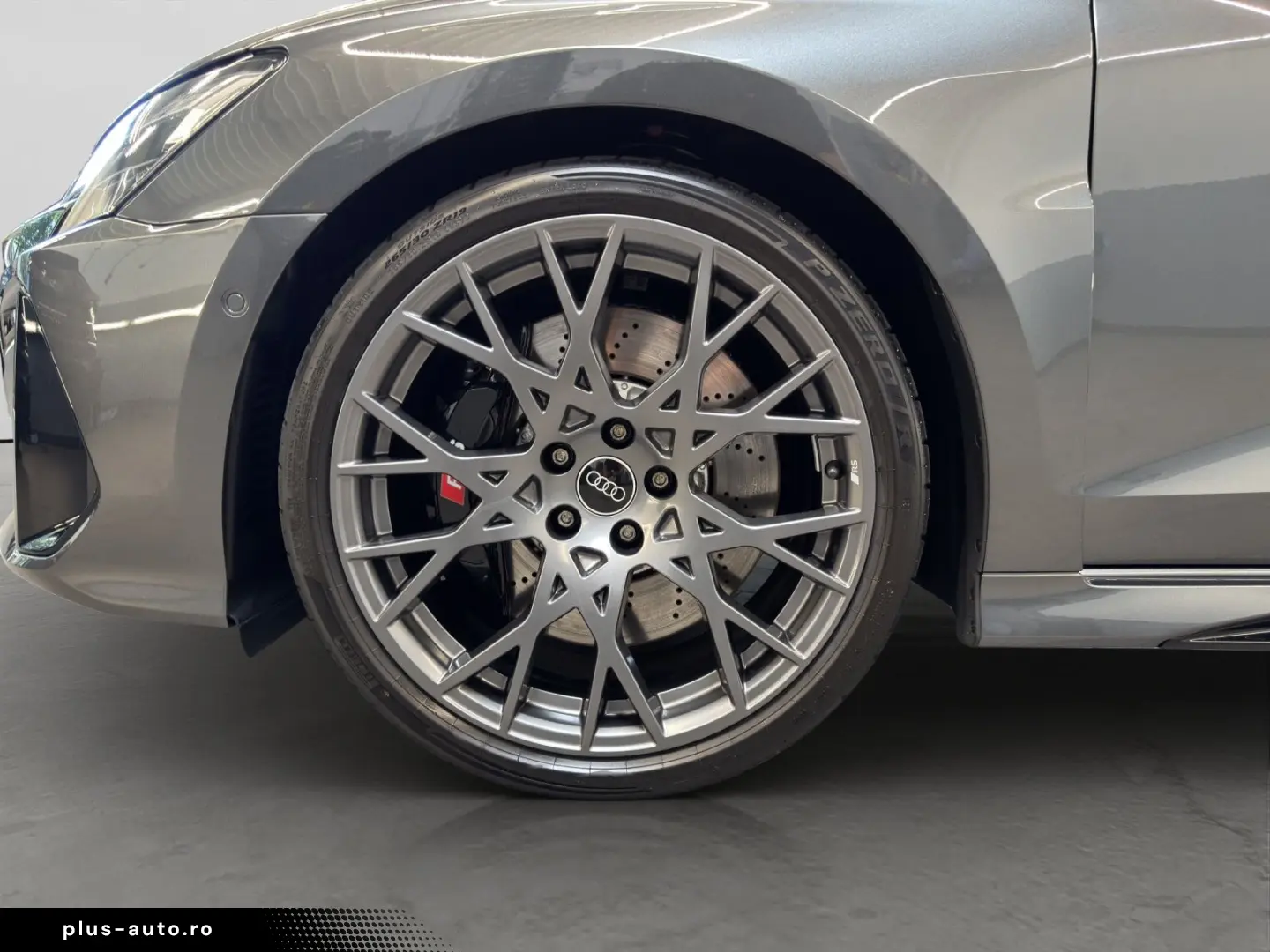 AUDI RS3 Limousine 2.5 TFSI Quattro Matrix HuD Pano Sonos